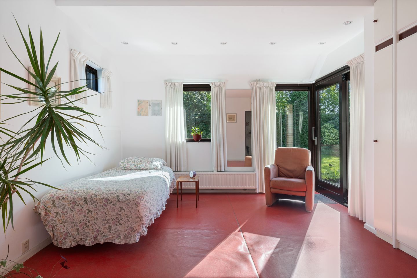 Foto 25 van Henegouwenlaan 9