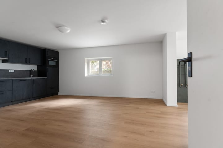 Photo 4 of Parkstraat 47-1