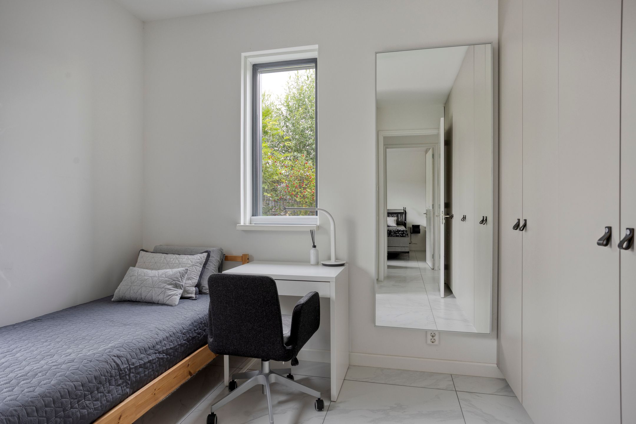 Photo 18 of Isaac Newtonstraat 86