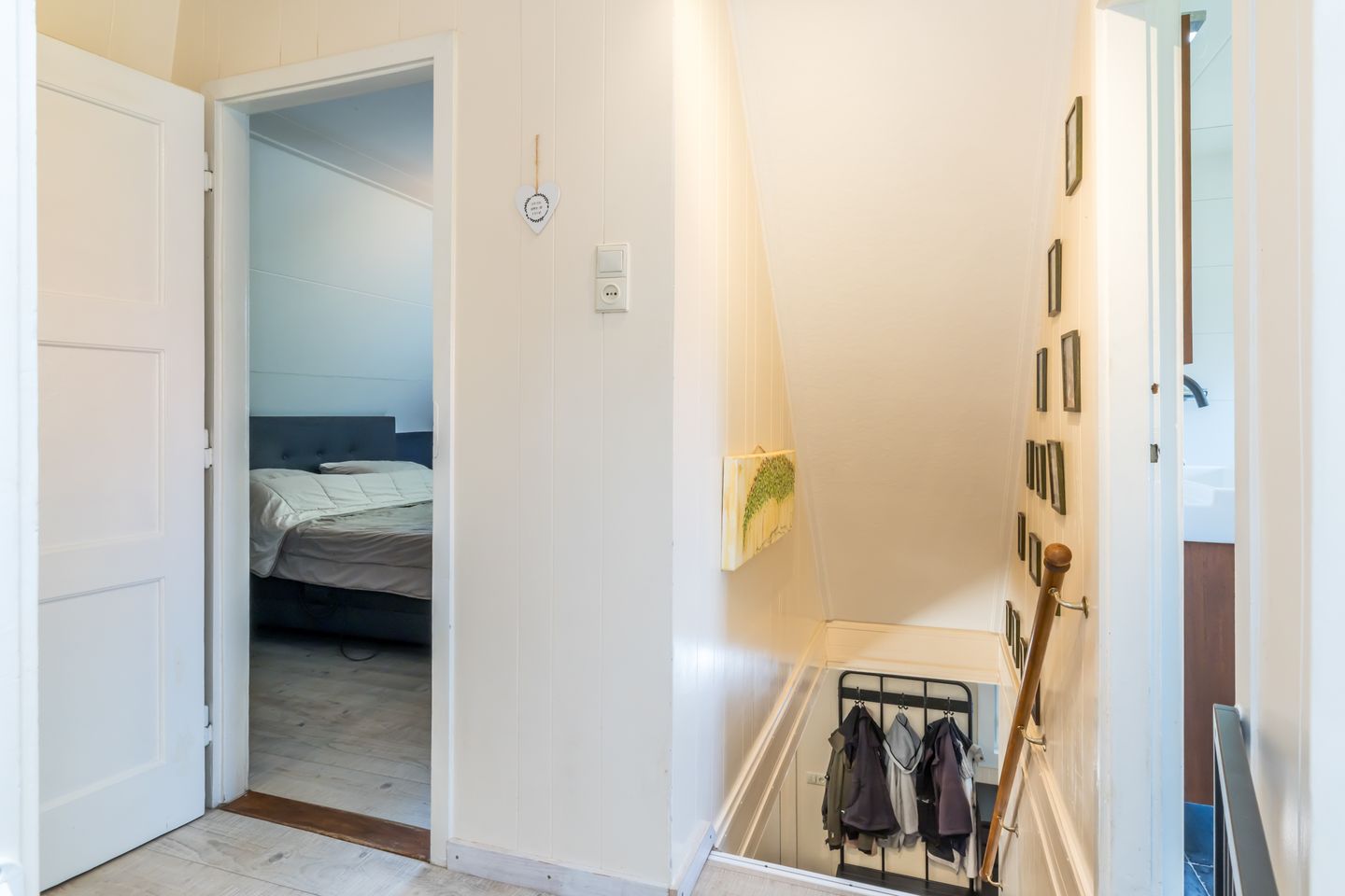 Foto 25 van Marsstraat 6