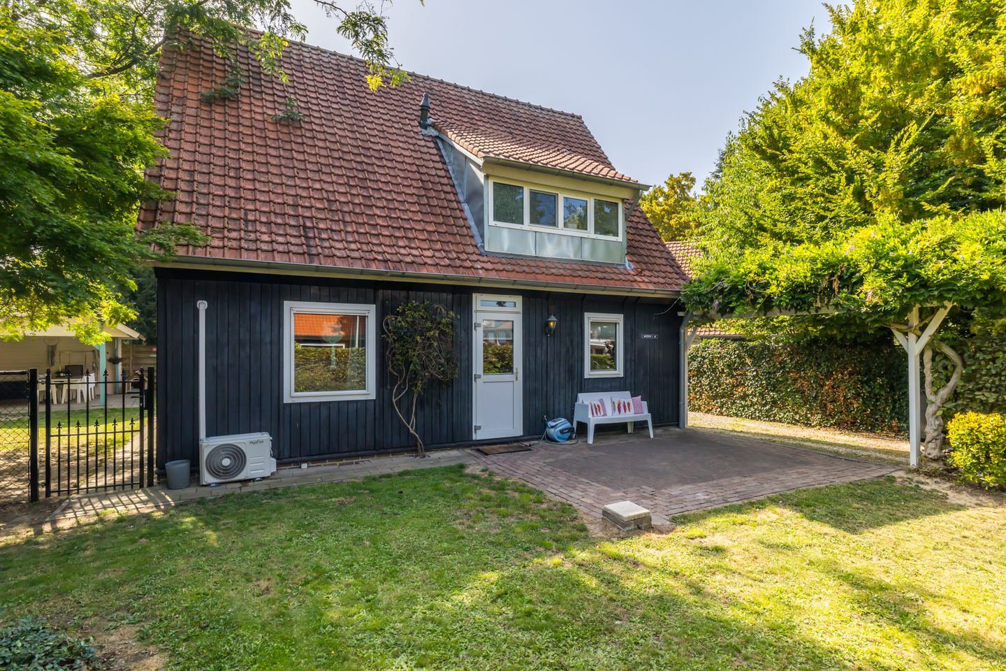 Foto 40 van Marsstraat 6