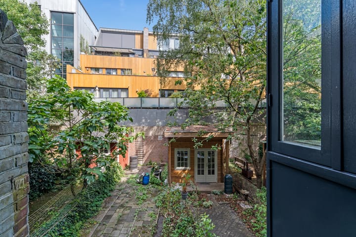 Foto 15 van Dunantstraat 25-A