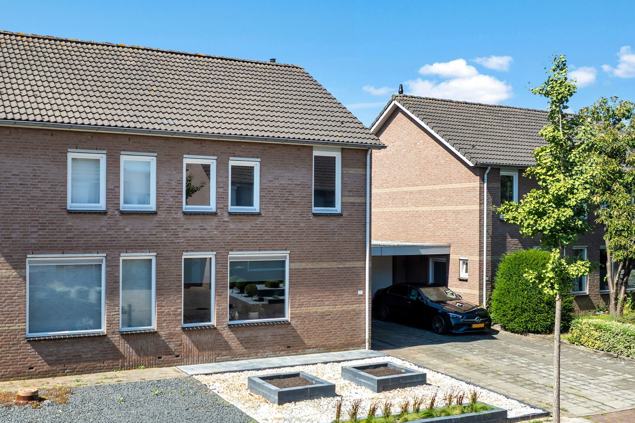 Foto 24 van Eglantier 37