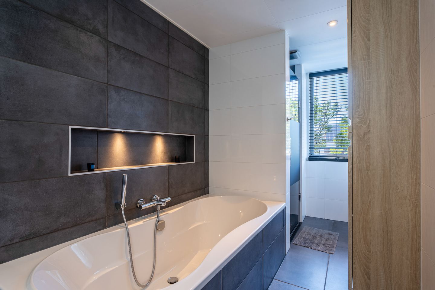 Foto 19 van Kruiningenstraat 73