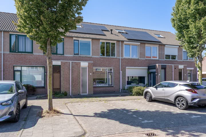 Foto 32 van Kruiningenstraat 73