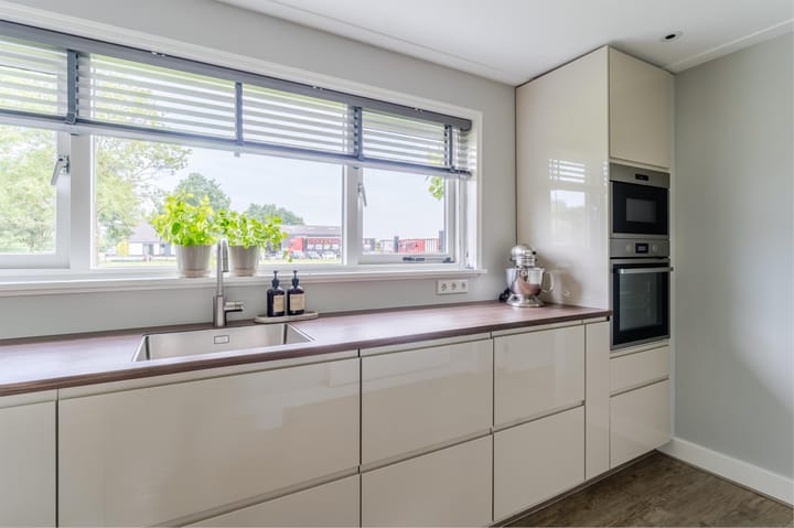 Foto 37 van Tienhovenseweg 13-A