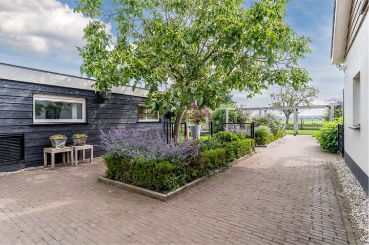 Foto 61 van Tienhovenseweg 13-A