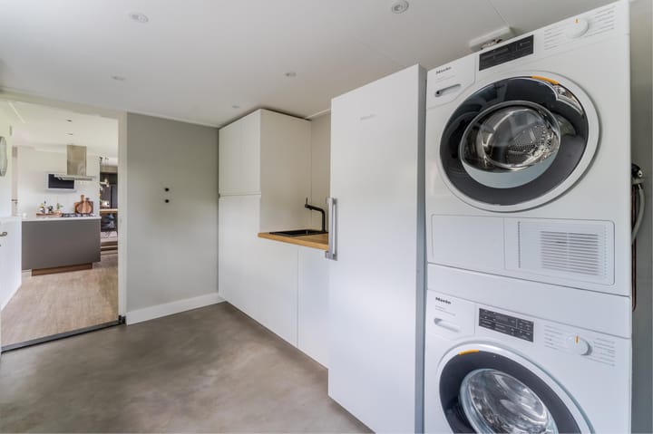 Foto 42 van Tienhovenseweg 13-A