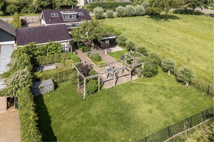 Foto 93 van Tienhovenseweg 13-A