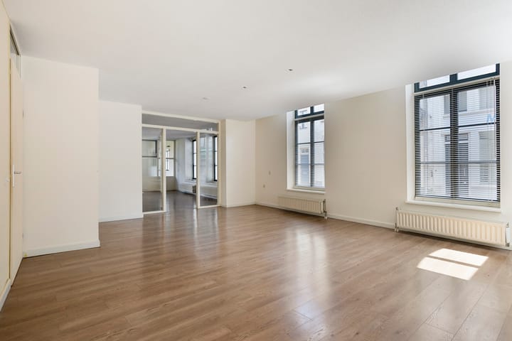 Foto 2 van Muntplein 1