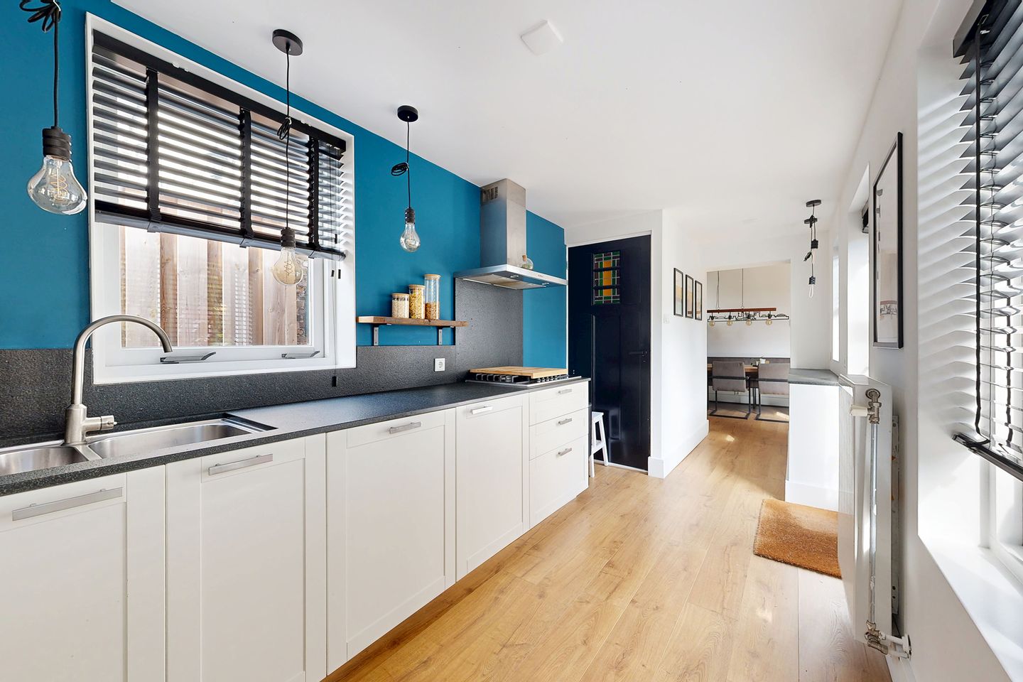 Foto 25 van Voorstraat 4