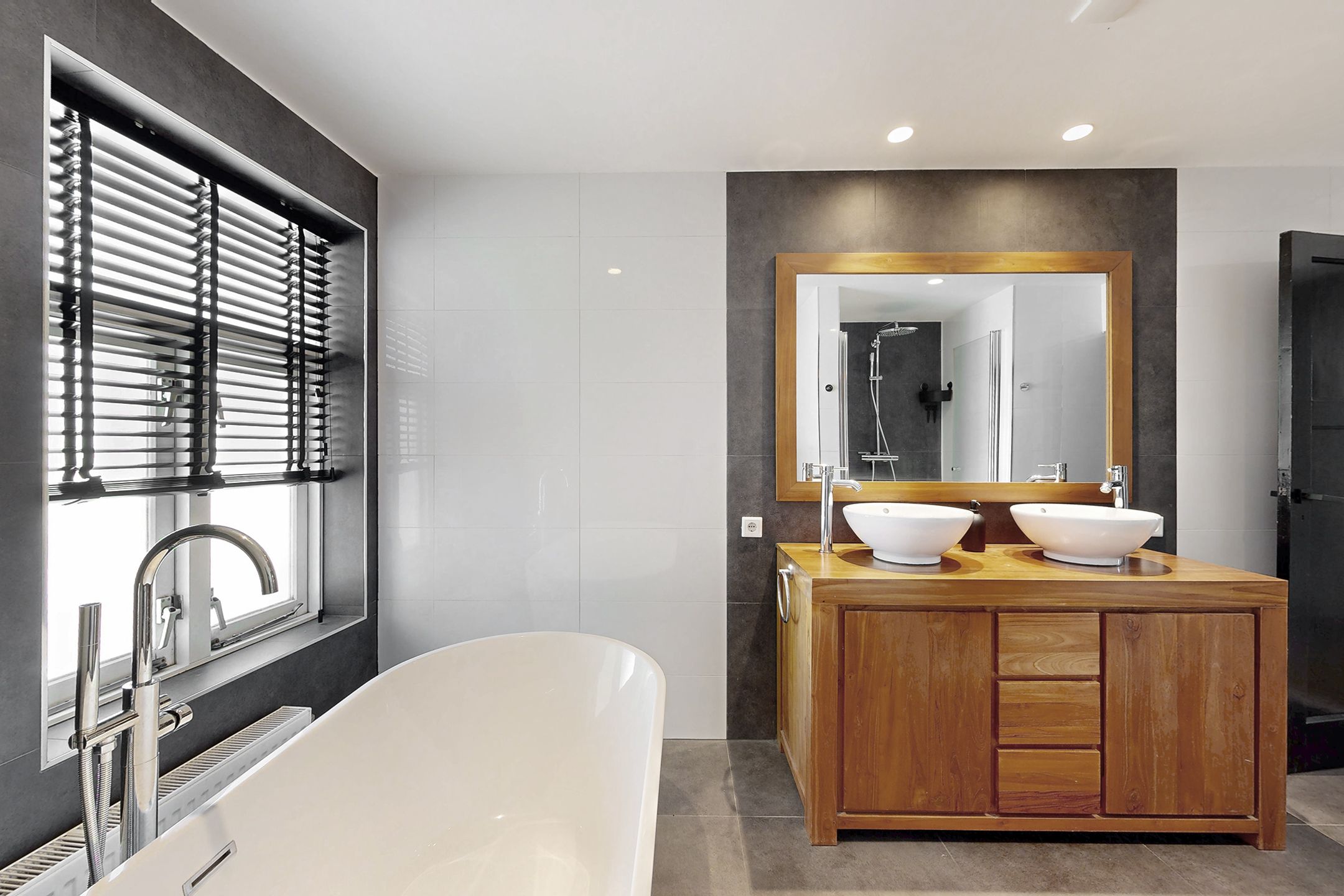 Foto 42 van Voorstraat 4