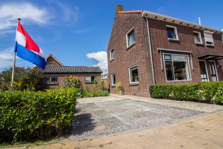 Foto 8 van Bakkerstraat 4