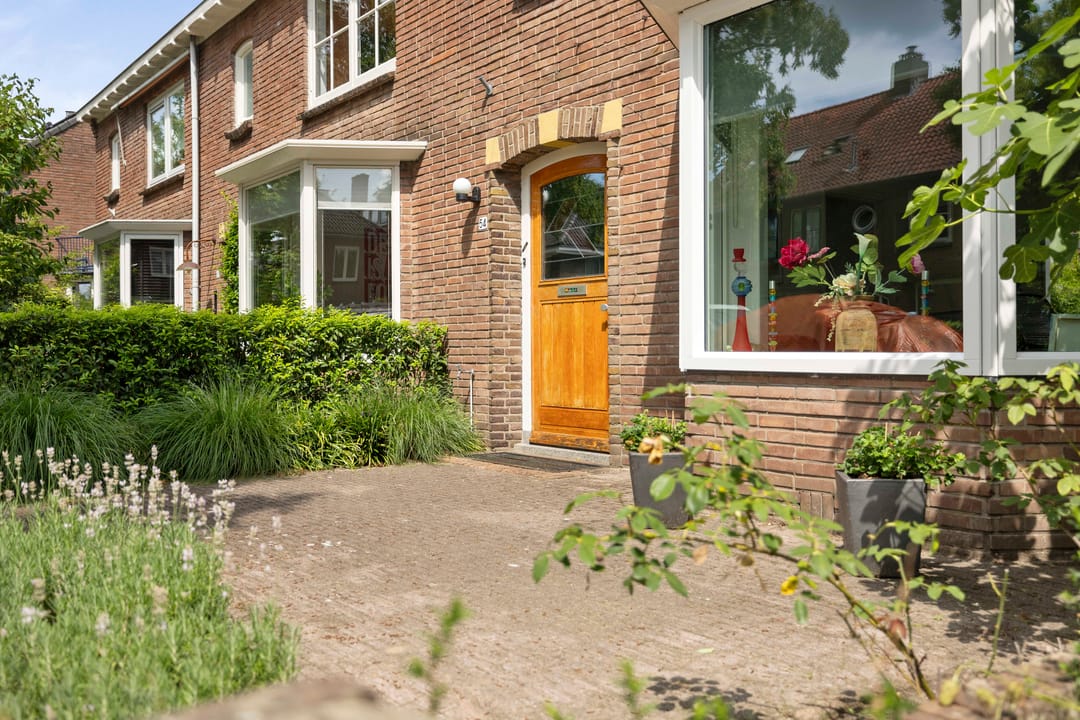 Foto 28 van E. Tesschenmacherstraat 54