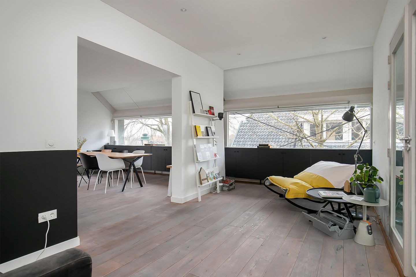 Foto 25 van Graaf van Solmsweg 85