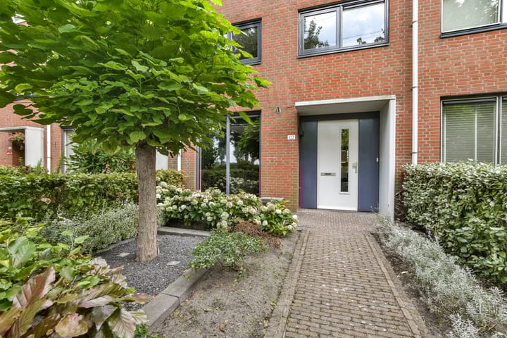 Foto 6 van Randmeerstraat 102