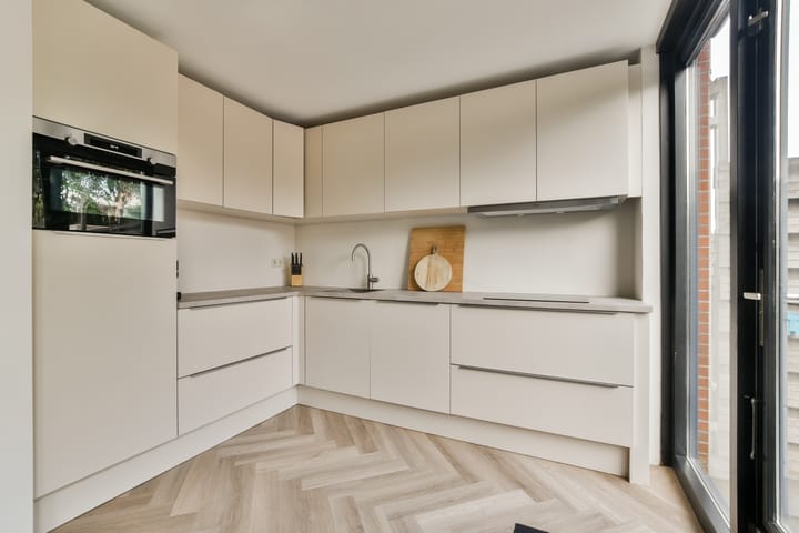 Foto 11 van Randmeerstraat 102