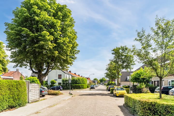 Foto 28 van Molenstraat 54