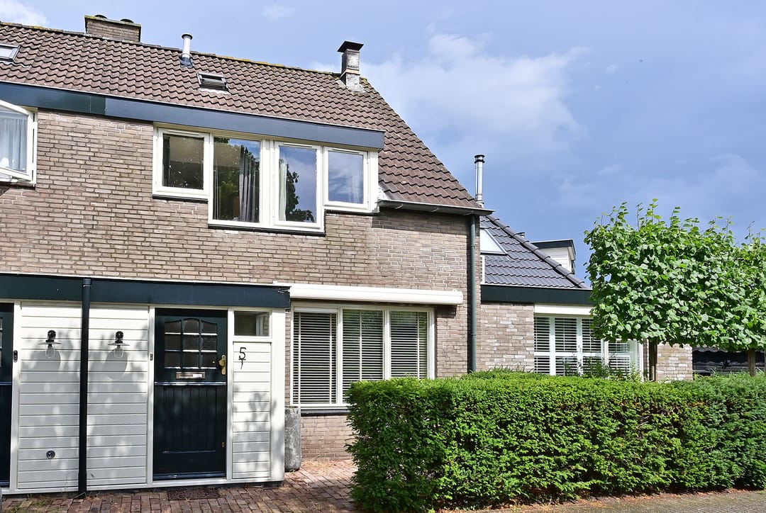Foto 1 van Loevestein 5