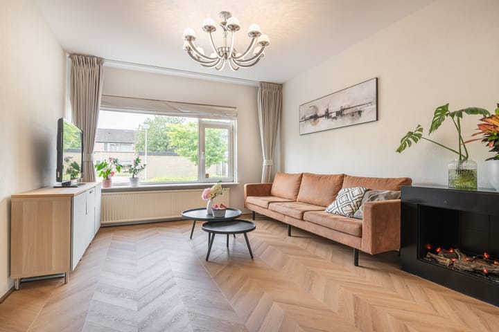 Foto 10 van Van Ostadelaan 16