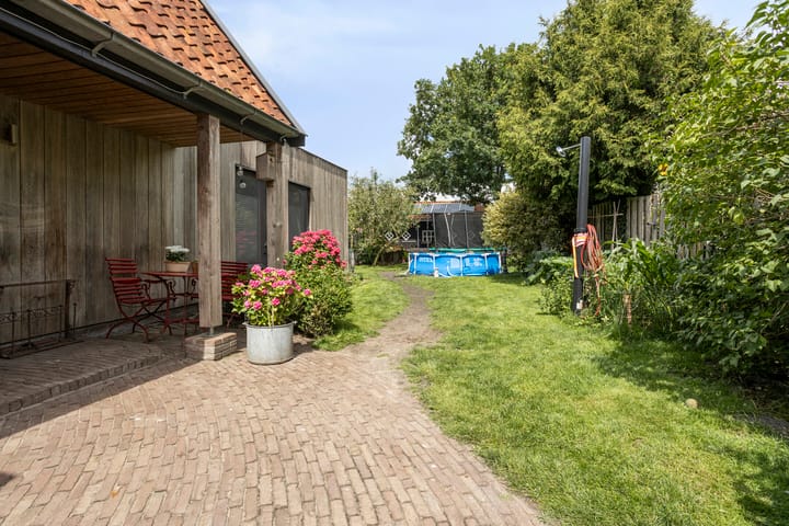 Foto 21 van Prins Bernhardweg 67