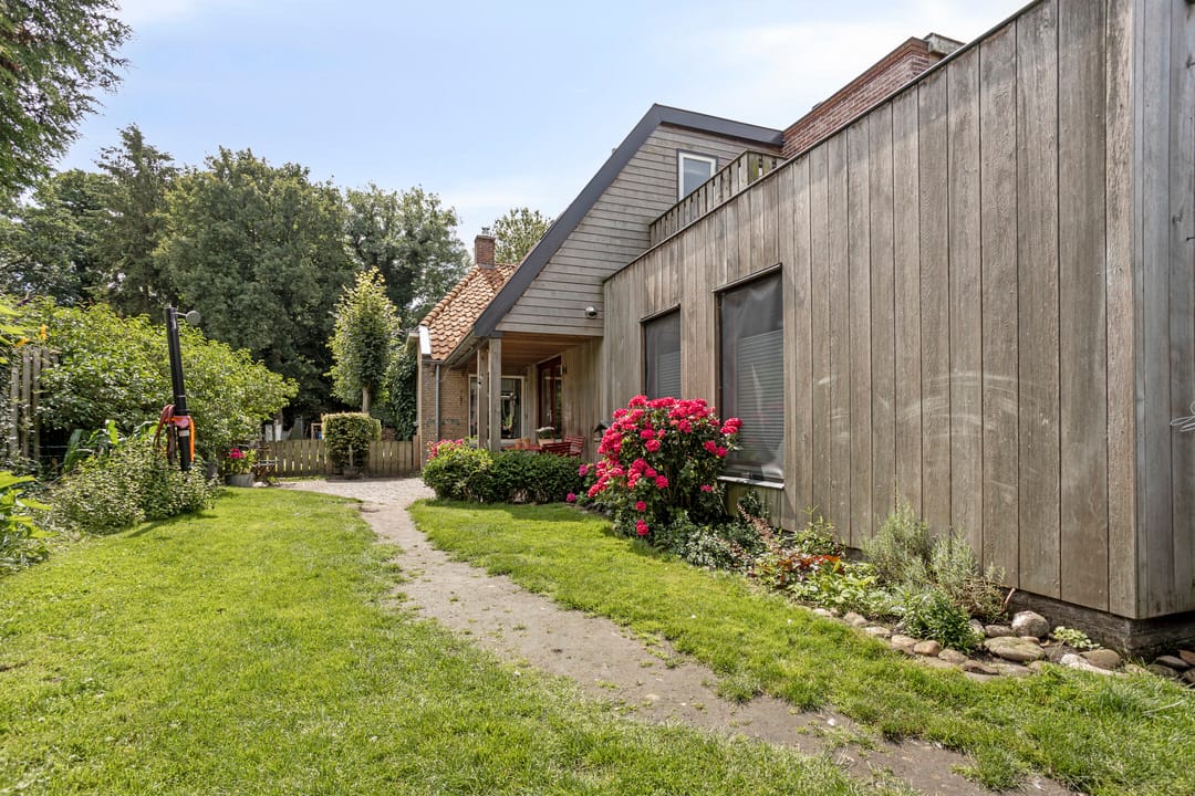 Foto 23 van Prins Bernhardweg 67