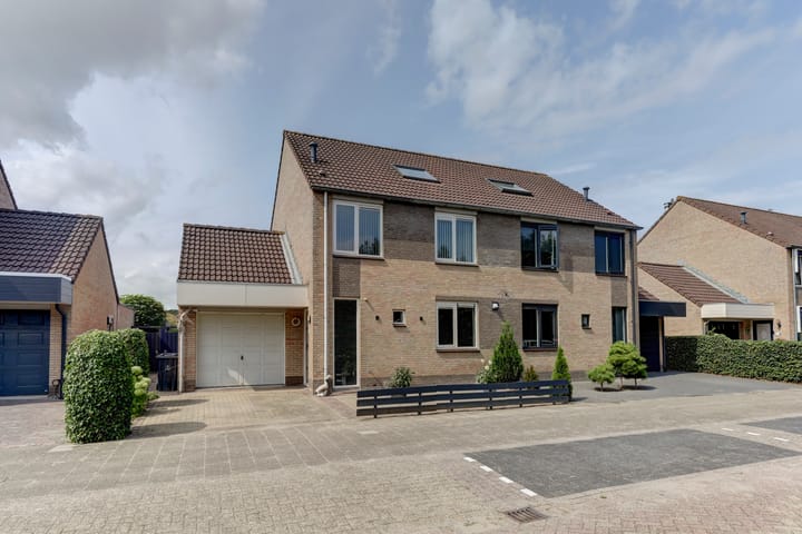 Foto 2 van Dorpsstraat 30