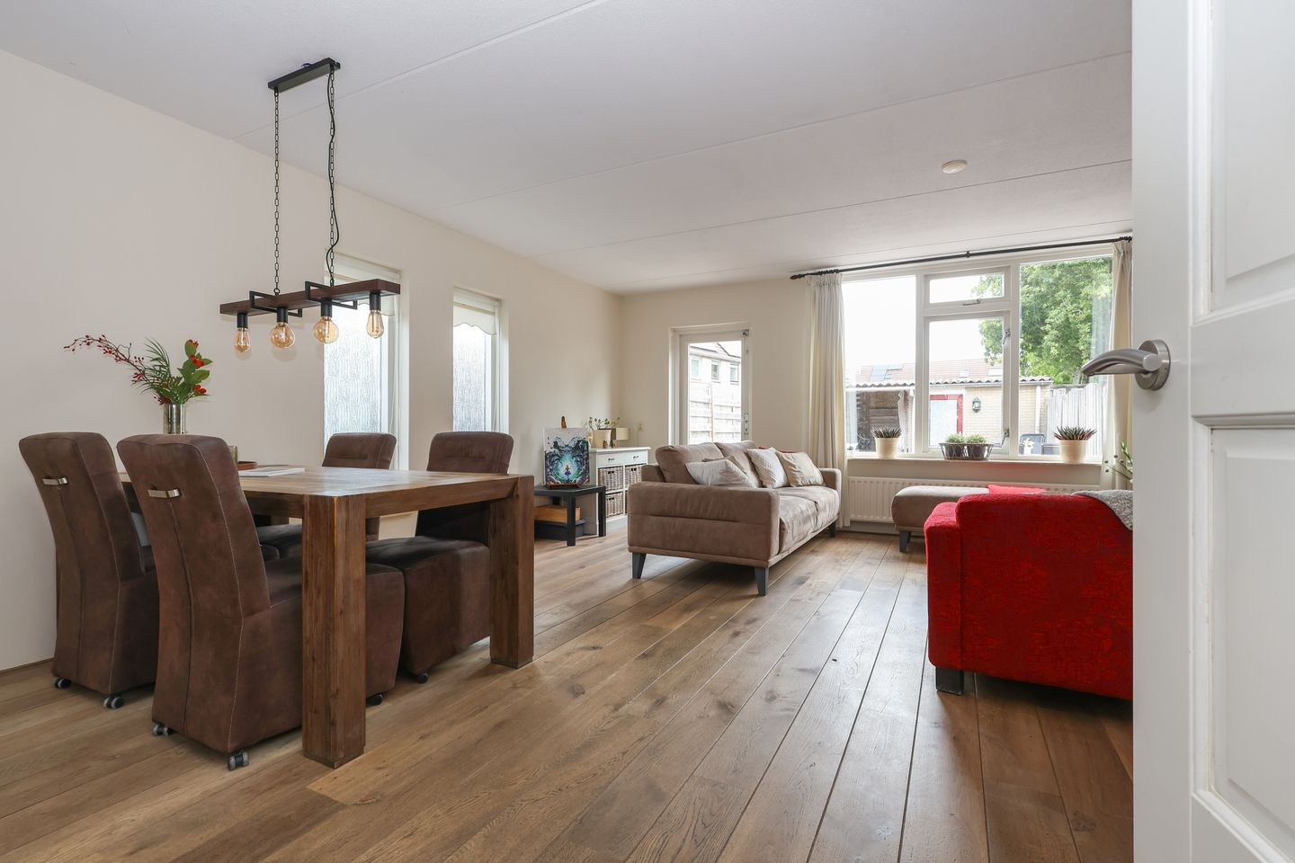 Photo 14 of Buitenhof 13