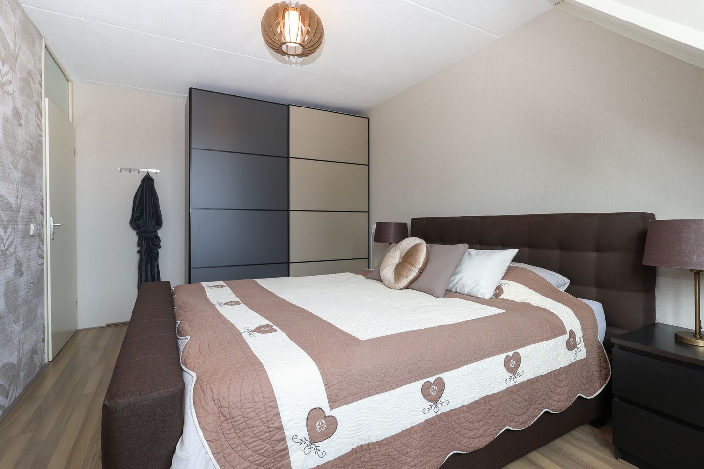 Photo 40 of Buitenhof 13