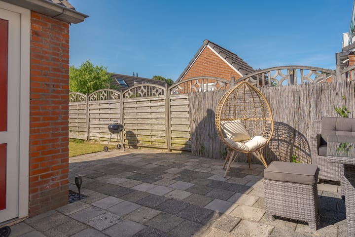 Photo 32 of Hortensiastraat 18