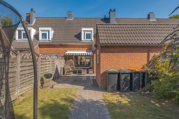 Photo 37 of Hortensiastraat 18