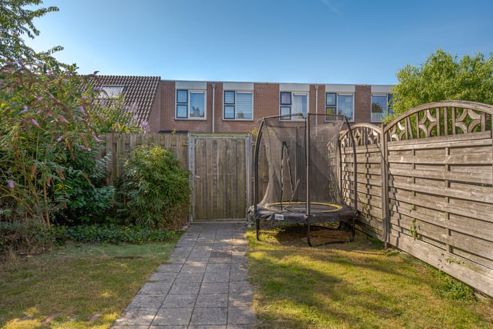 Photo 38 of Hortensiastraat 18