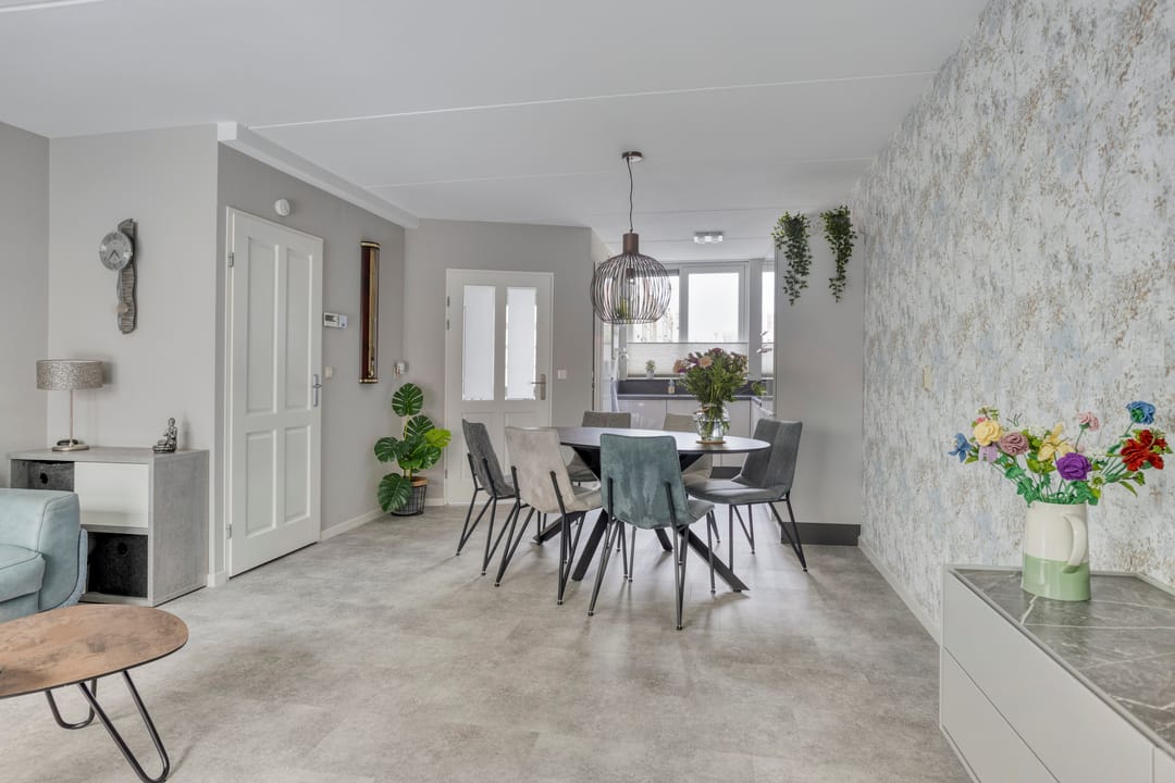 Foto 13 van Zuidwellestraat 1