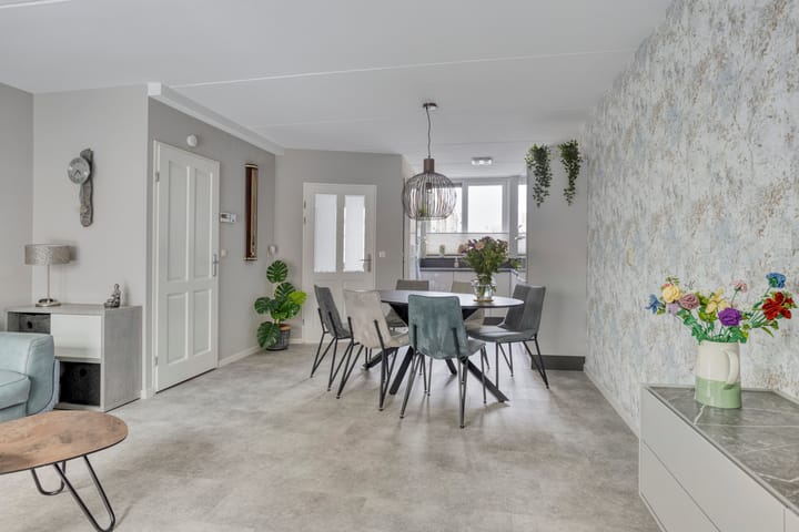 Foto 13 van Zuidwellestraat 1