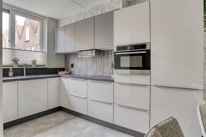 Foto 15 van Zuidwellestraat 1