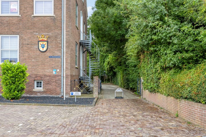 Photo 7 of Ir. Smedingplein 5-A