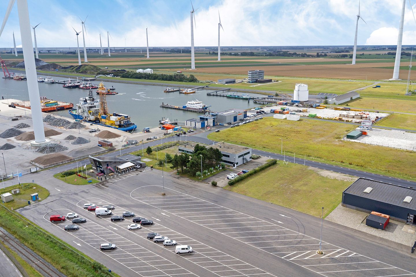 Bekijk foto 2 van Borkumerweg