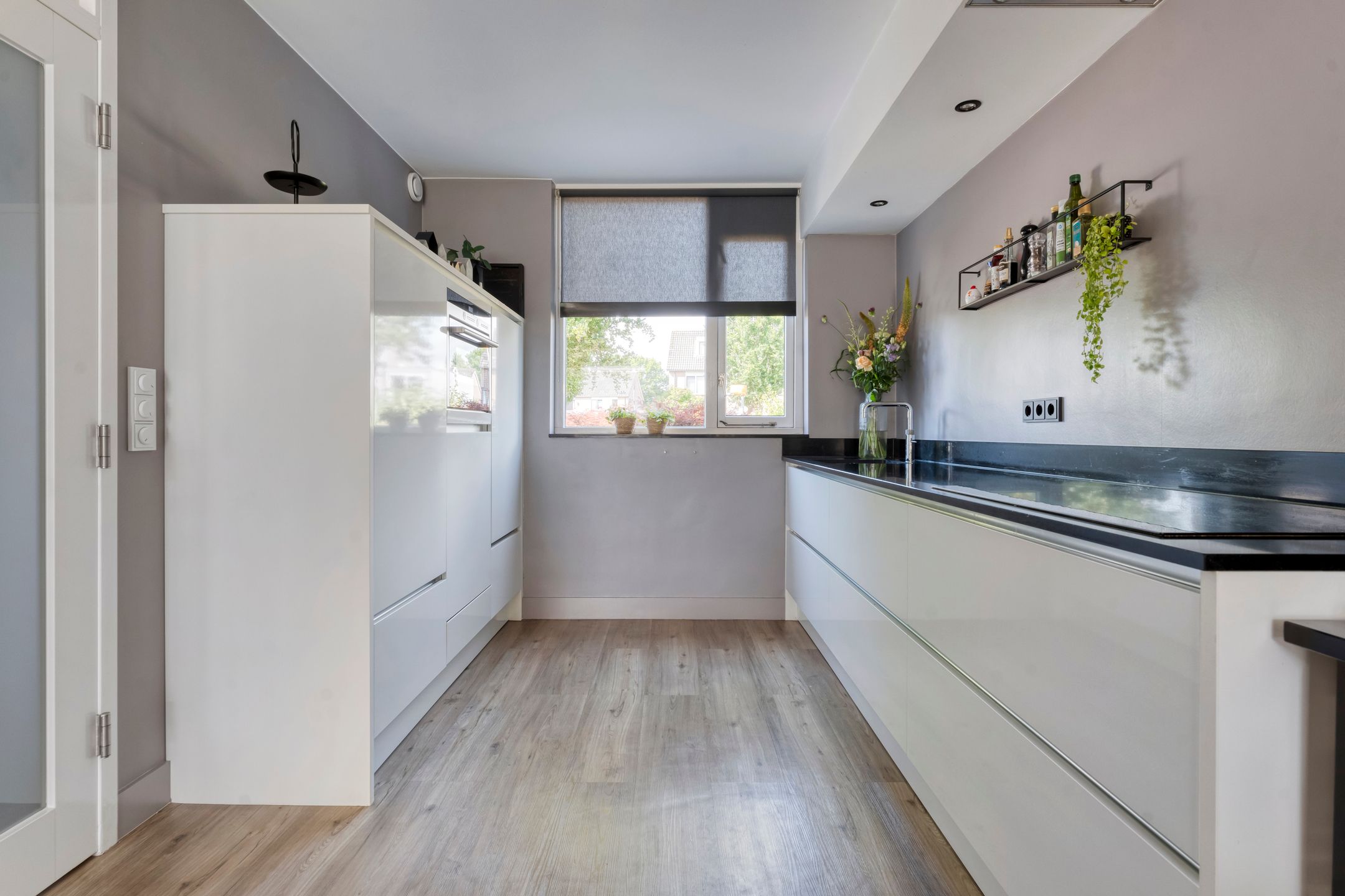 Foto 18 van Gele Lis 33