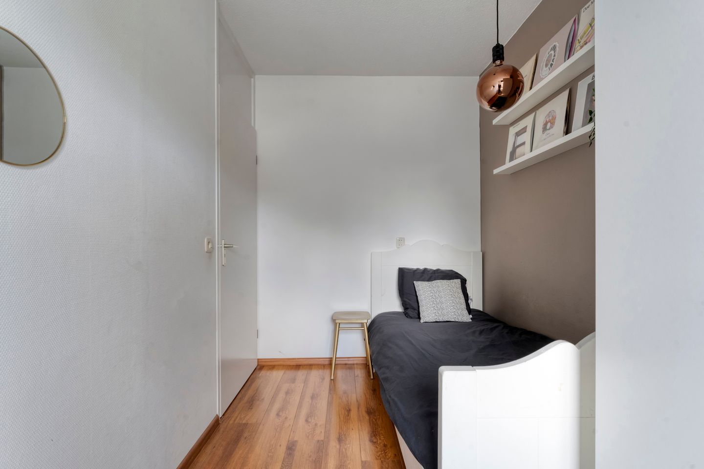 Foto 29 van Gele Lis 33