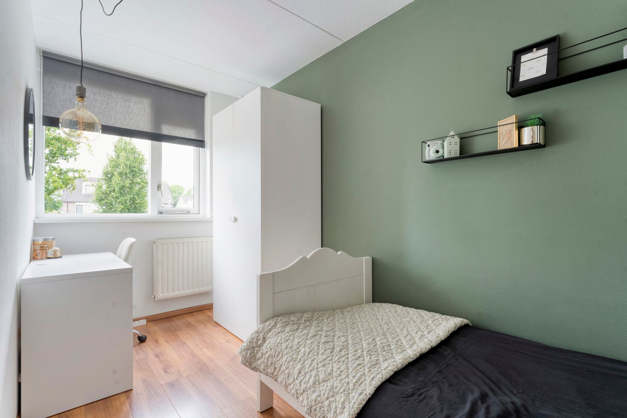 Foto 30 van Gele Lis 33