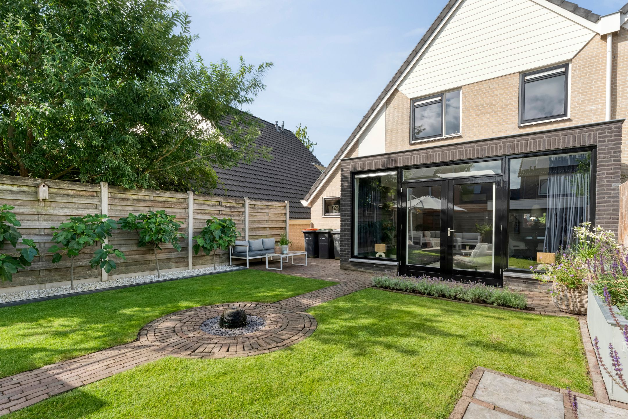 Foto 42 van Gele Lis 33