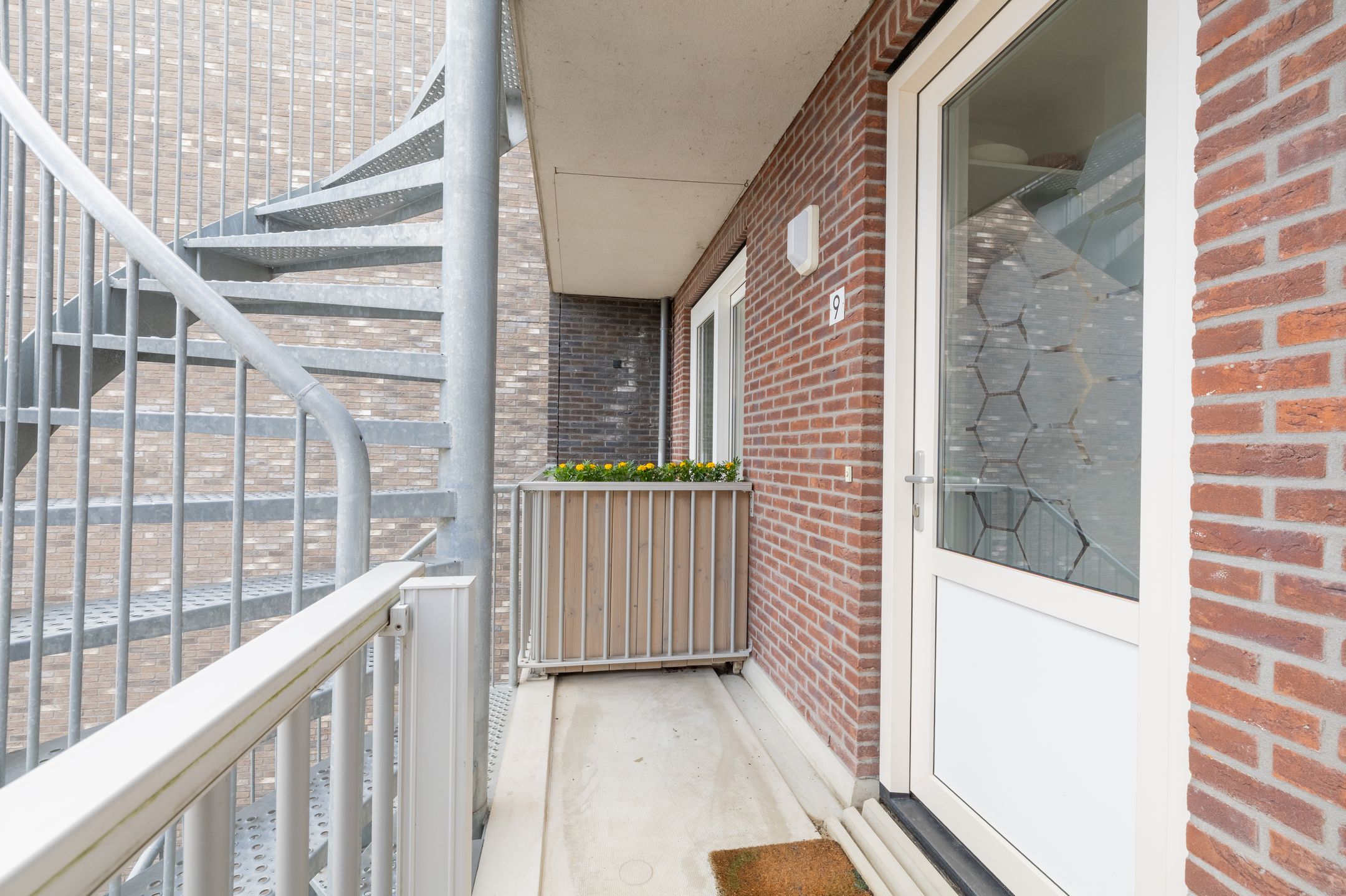 Foto 9 van Pleinbuurt 9