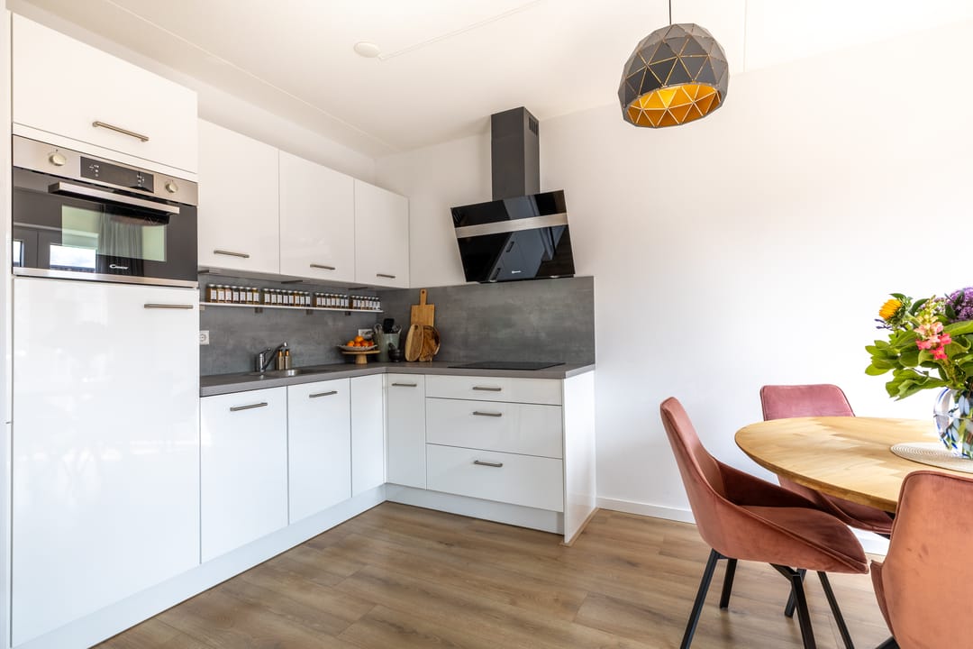 Foto 22 van Pleinbuurt 9