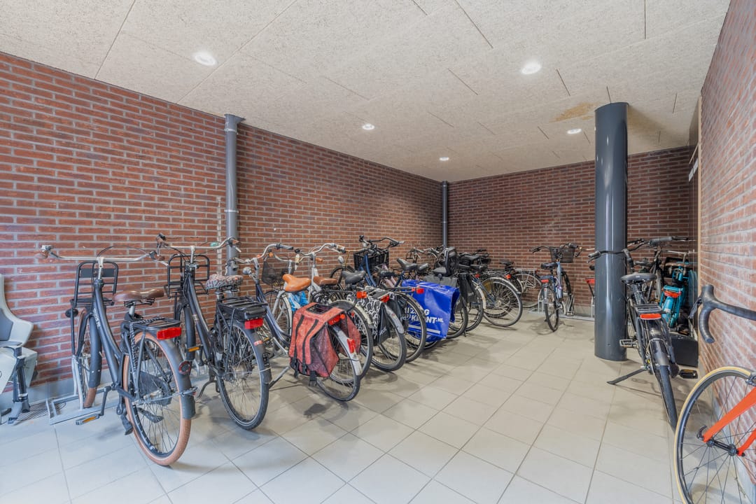 Foto 41 van Pleinbuurt 9