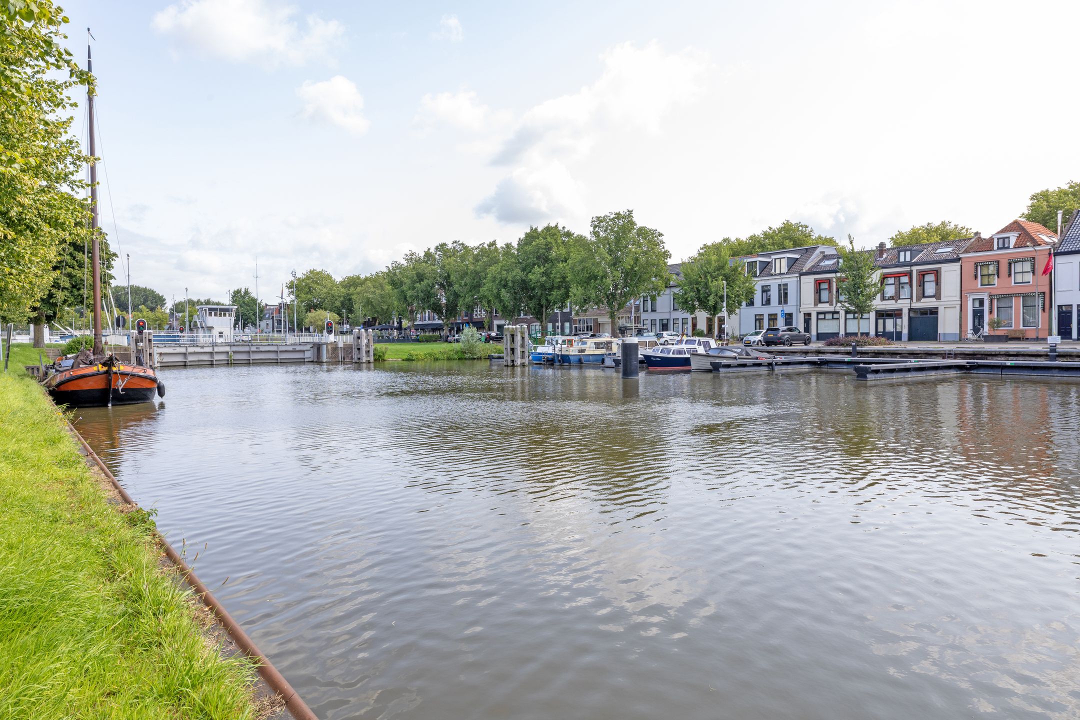 Foto 48 van Pleinbuurt 9