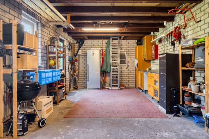 Photo 41 of Eikendreef 14