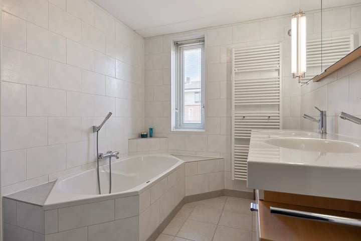 Foto 13 van Renate Rubinsteinlaan 6