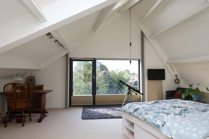 Foto 4 van Oosterburen 24