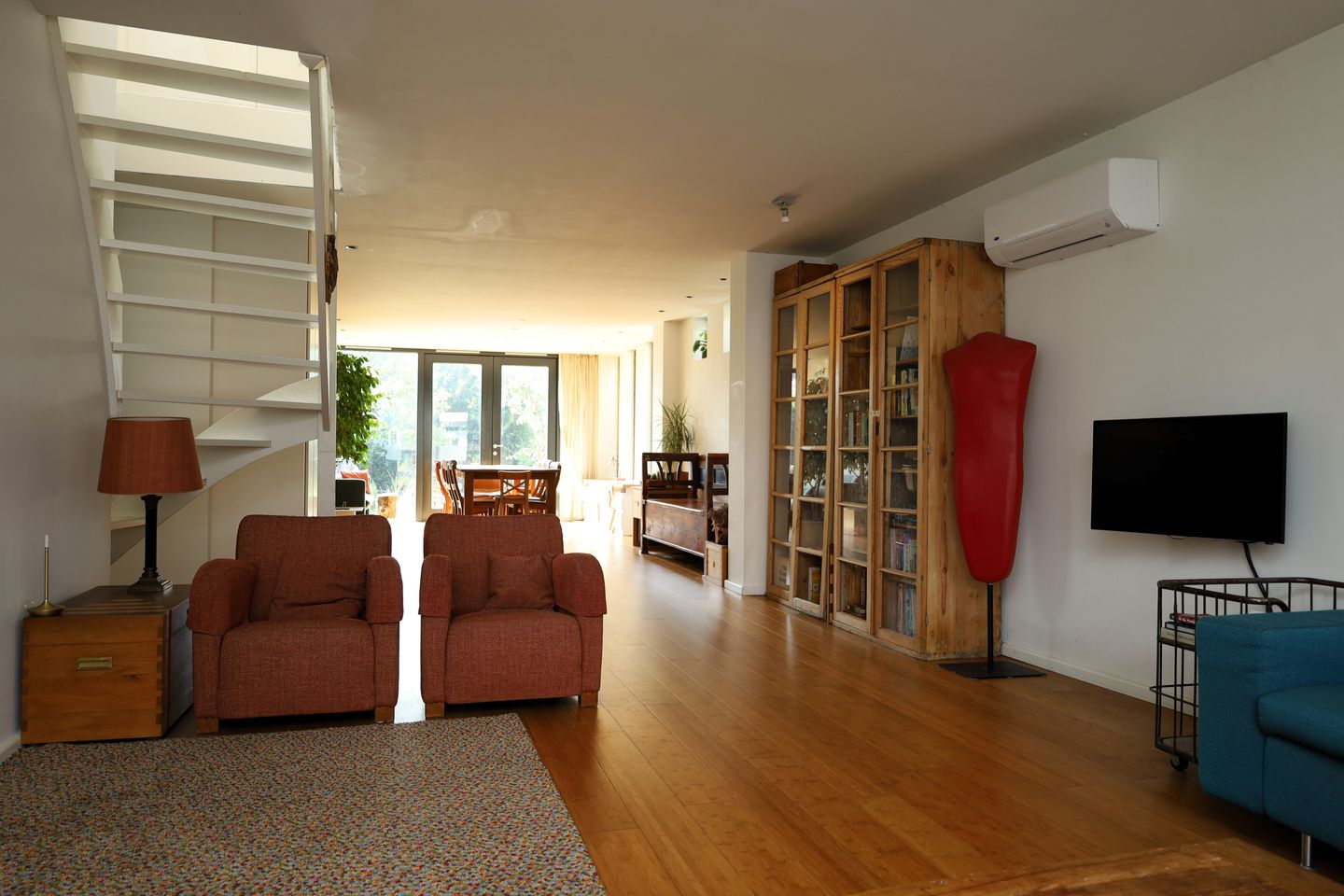 Foto 5 van Oosterburen 24