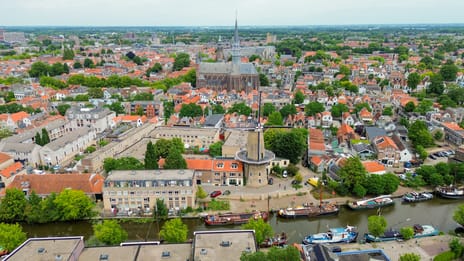 Vest 63 secondary image